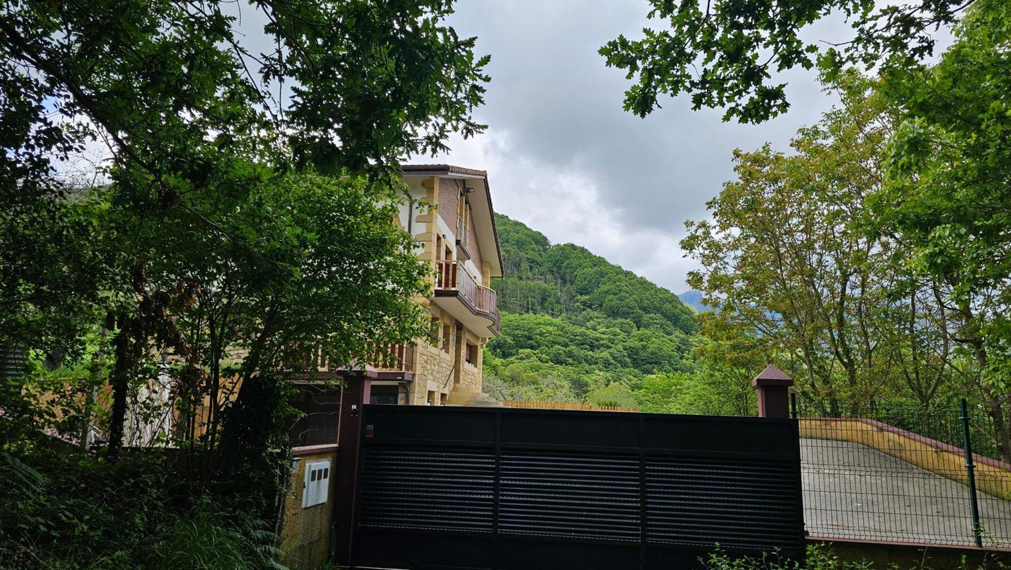 Casa Rural Simonan Borda Oiartzun Bagian luar foto